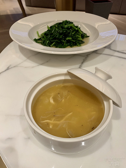 赏花季，上海佘山世茂洲际酒店两日游～
