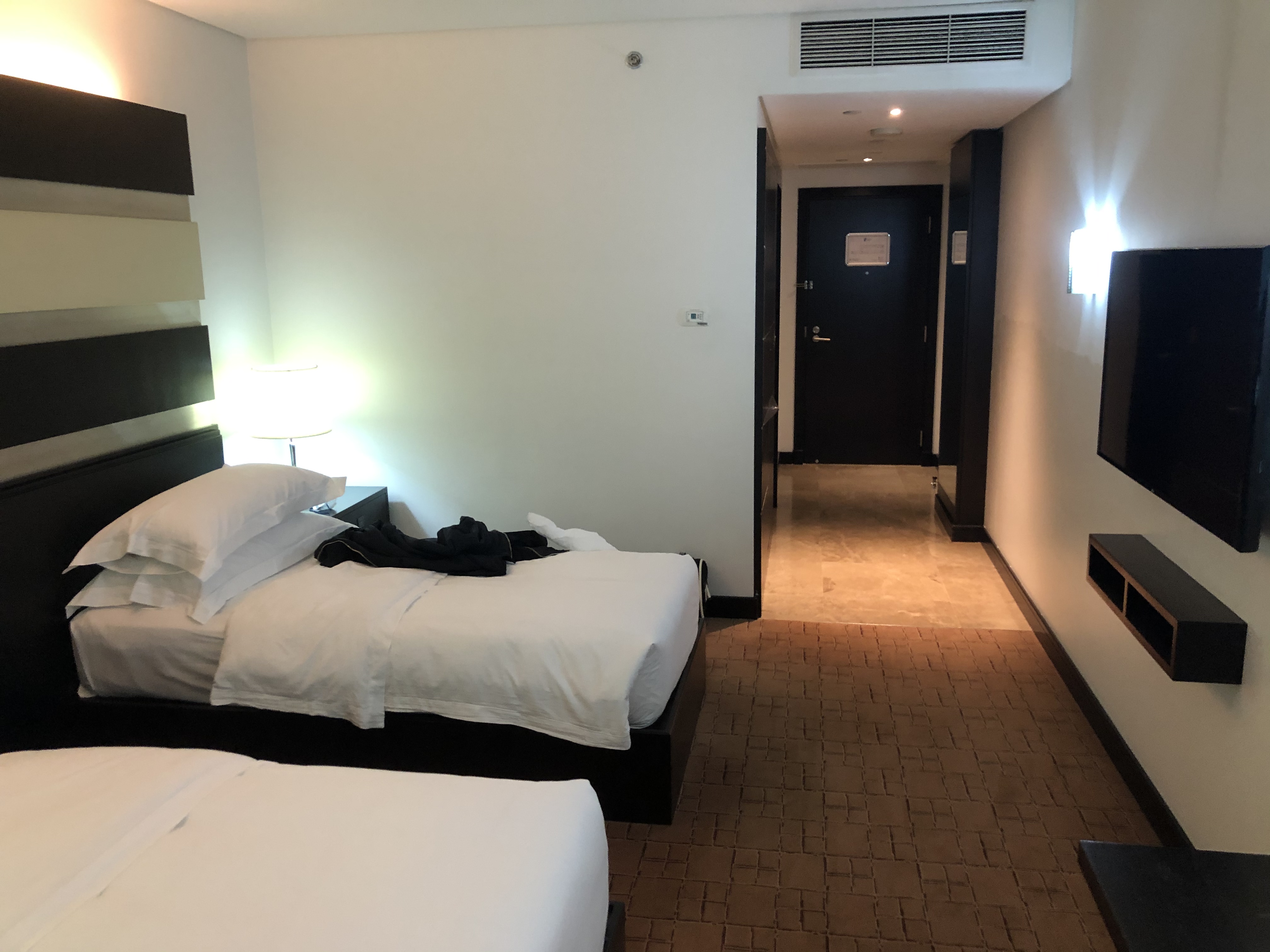 ֮µĻع¼MAN-DXB-DAC-CANϣ