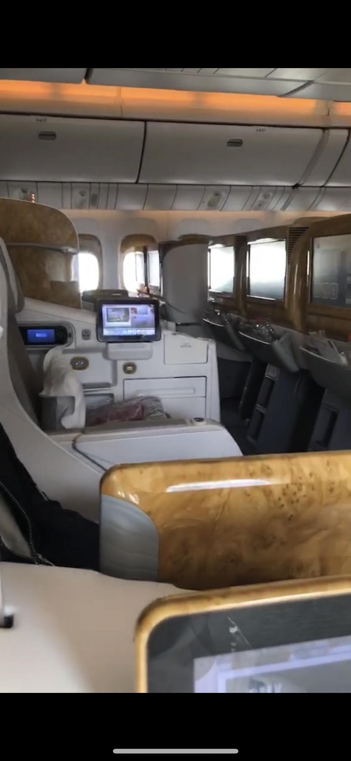 ֮µĻع¼MAN-DXB-DAC-CAN£