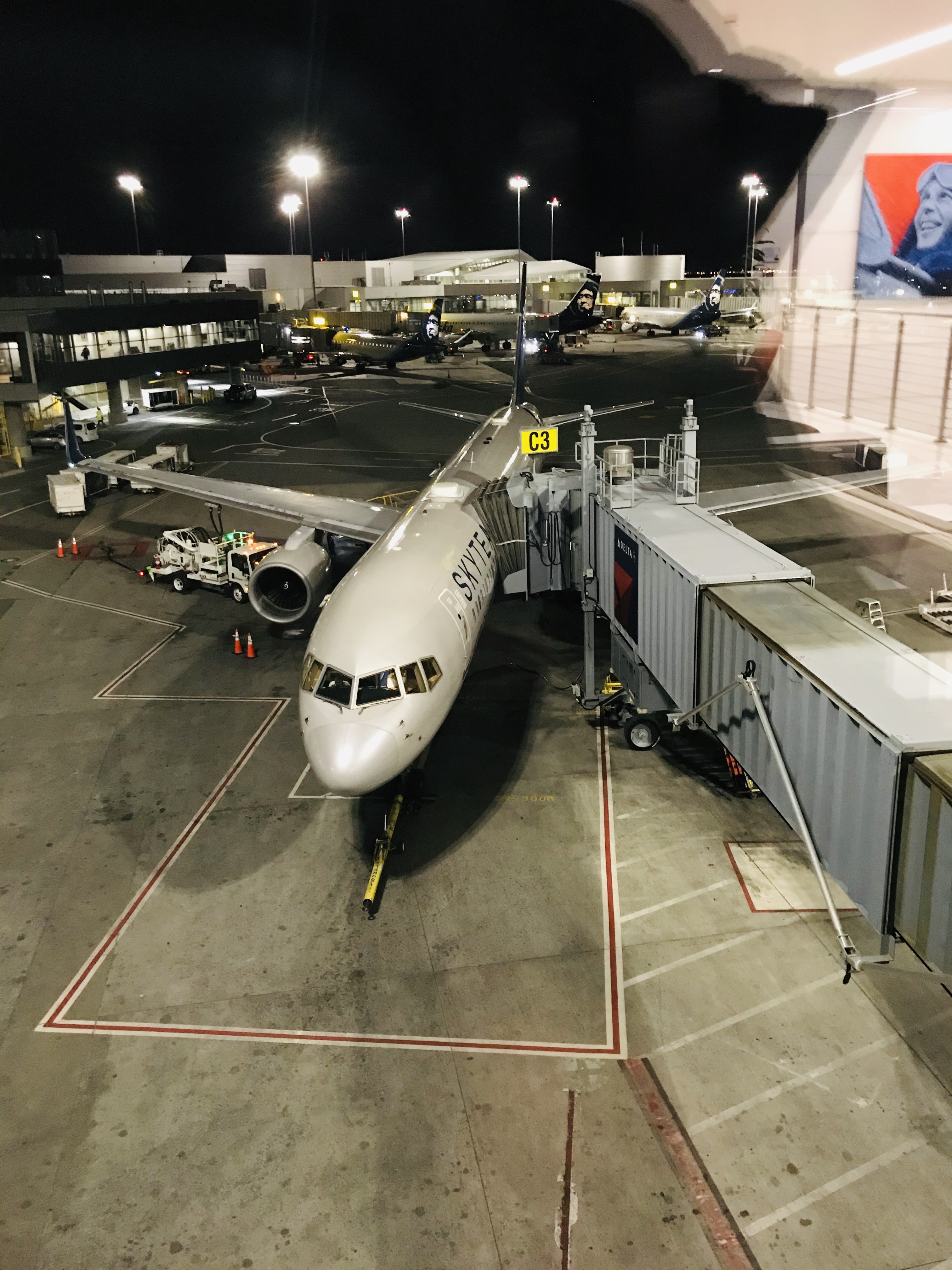 Χǡ2DL426 SFO-JFK ǰĸ֮ɭɷ