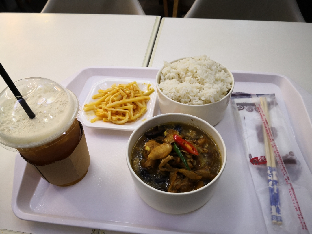 Ƿ˻ڻҸԳ