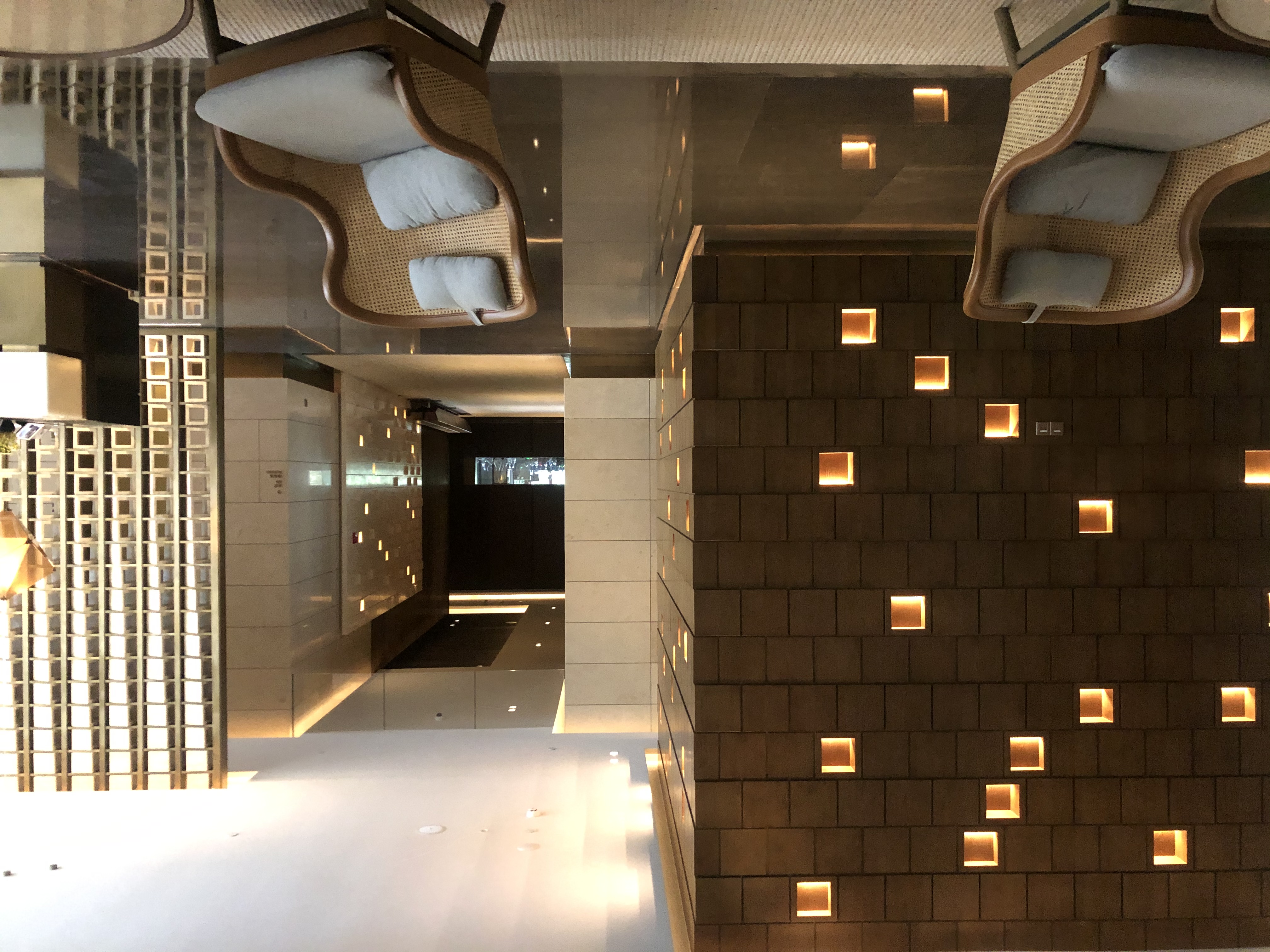 ԶCurio Suite