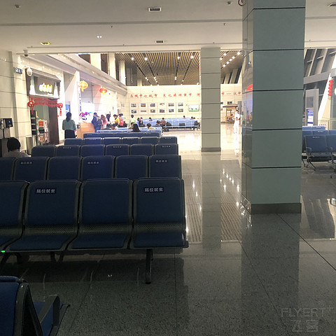打卡汉中
MU7039 XIY-HZG
吐槽XIY机场防疫