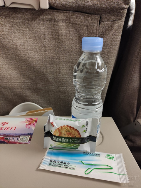 东航超短航线配餐体验