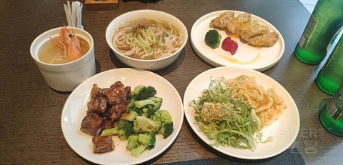 青岛黄岛东方影都希尔顿逸林打卡