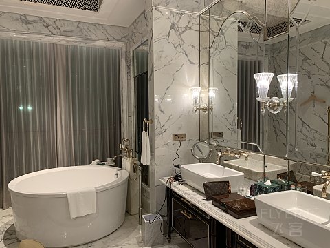 #与美好重逢#奢华标杆，属于珠海瑞吉的24小时| St.Regis.瑞吉套房
