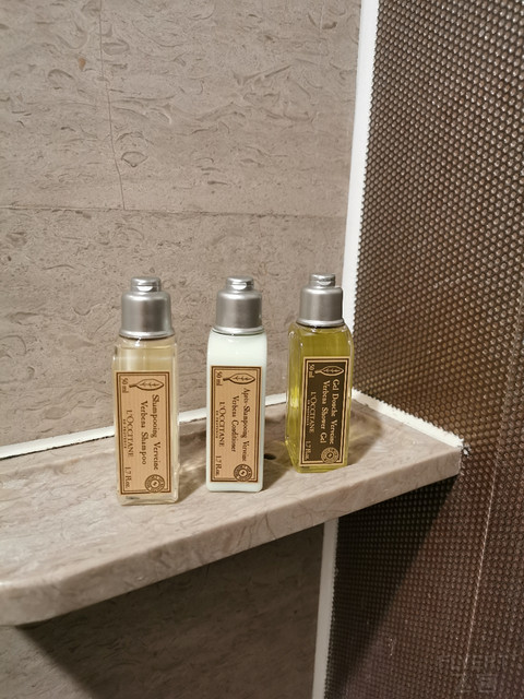 上海索菲特海仑宾馆简报
