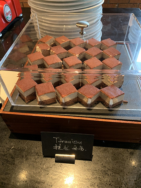 上海世茂皇家艾美—新装修的中国风客房