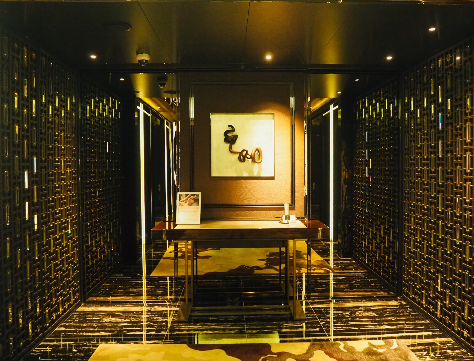 xThe Ritz-Carlton, Hong Kong @ Hong Kong, China