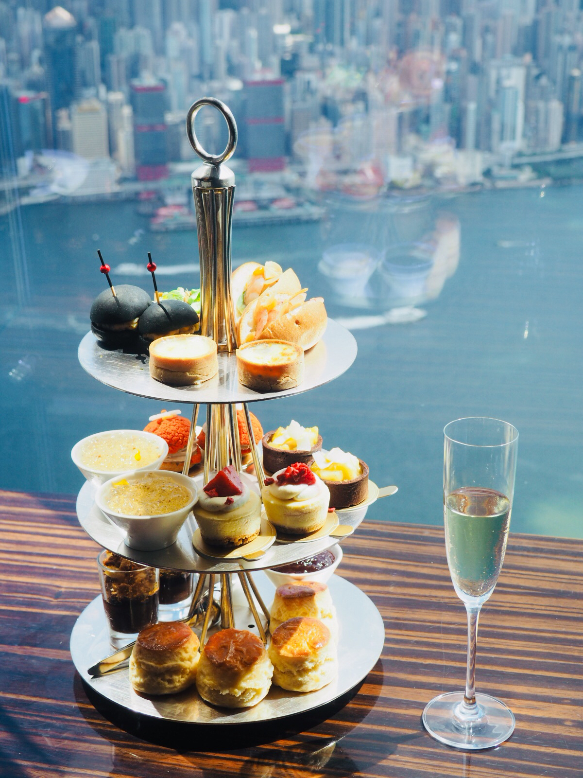 xThe Ritz-Carlton, Hong Kong @ Hong Kong, China