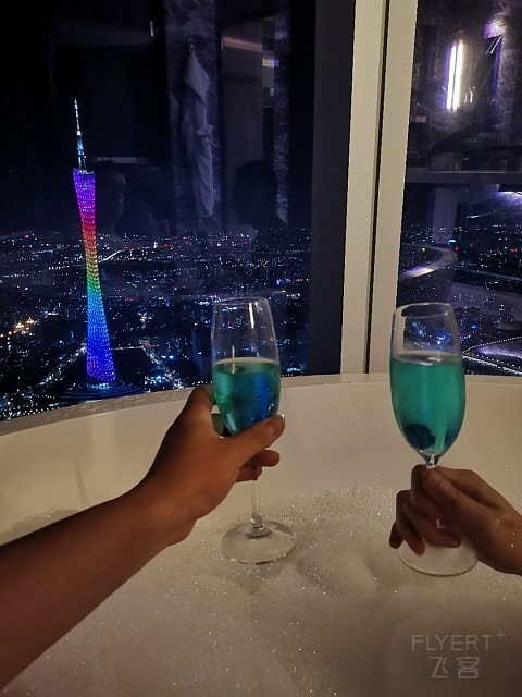 广州四季酒店塔景云端庆生