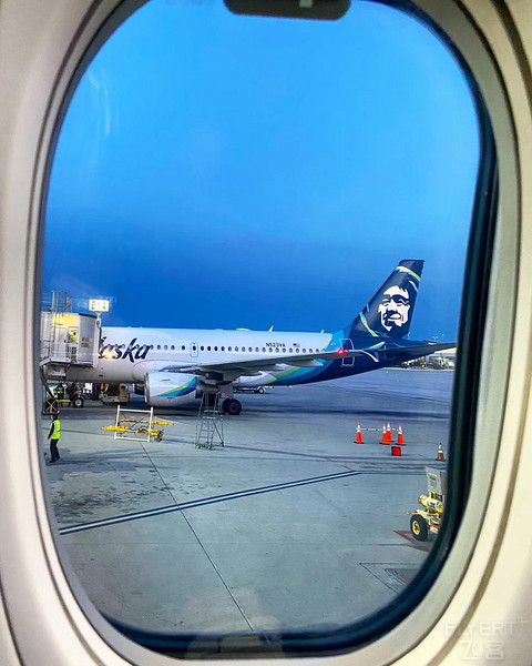 一个人的额外长假，阿拉斯加航空 Alaska Airlines 头等舱 MCO-SAN-SEA-LAS 飞行日记
