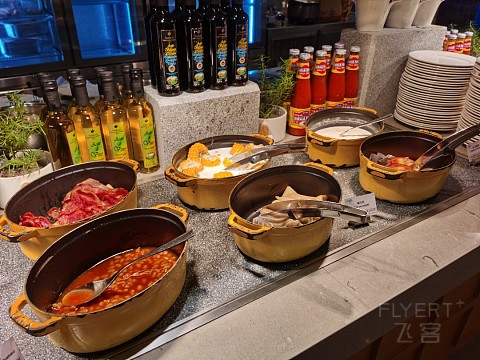 双流机场的最佳选择-成都机场假日酒店报告