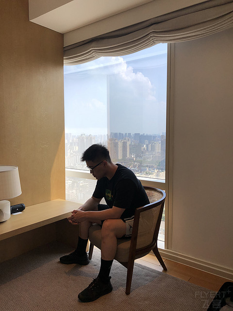 成都群光君悦中庭豪华房报告