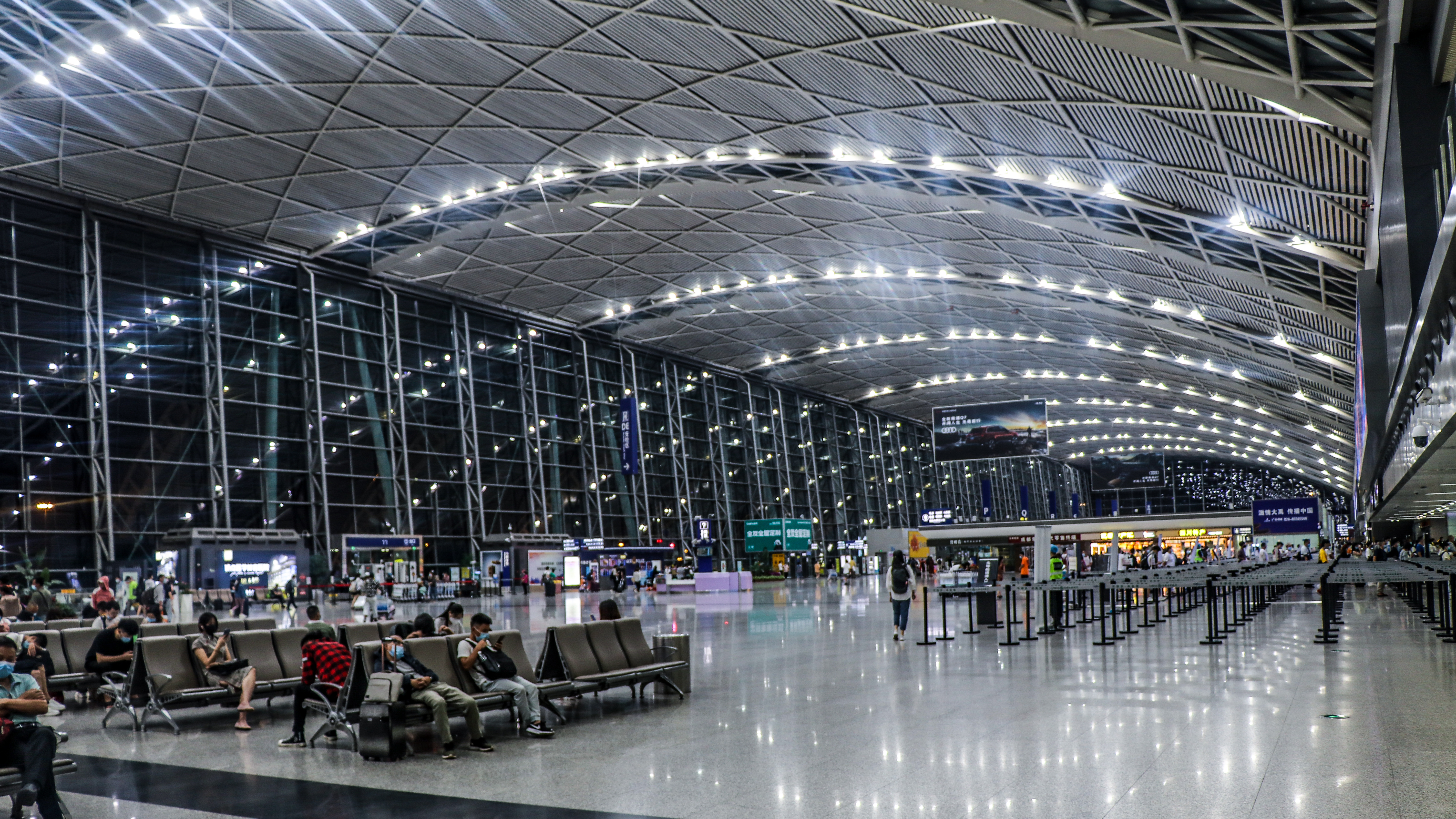 MU5321 ɶ˫~ݰơA330