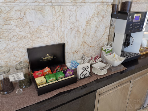 爱在羊城，脱单之旅第七集。广州正佳广场万豪酒店行政搞起，周边三家马里奥餐饮对比