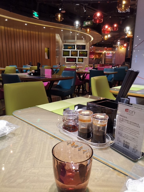 爱在羊城，脱单之旅第七集。广州正佳广场万豪酒店行政搞起，周边三家马里奥餐饮对比