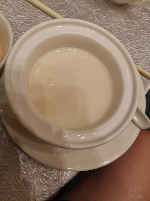 爱在羊城，脱单之旅第七集。广州正佳广场万豪酒店行政搞起，周边三家马里奥餐饮对比