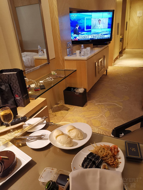 爱在羊城，脱单之旅第七集。广州正佳广场万豪酒店行政搞起，周边三家马里奥餐饮对比
