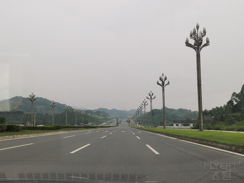 厚道贴心的黑龙滩洲际（含三岔湖洲际对比）