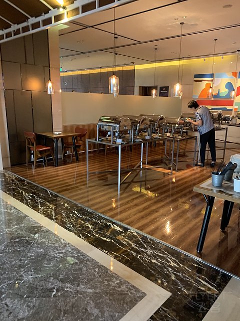 疫情后期周末带小朋友泡酒店1天-北京丽都皇冠假日酒店