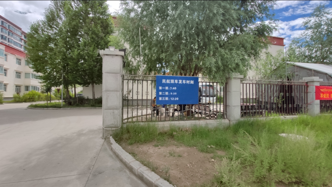 տ񺽴