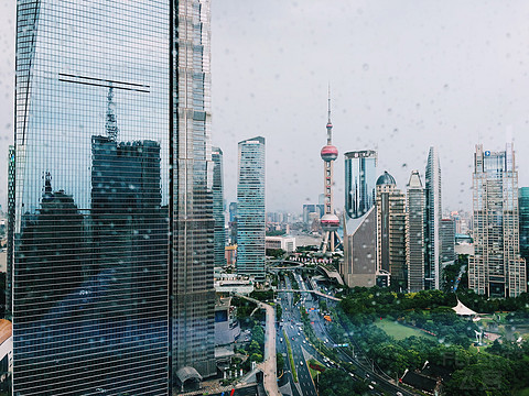 《CHΛRMIПG》丽晶套房：双卧室双倍奢华体验 上海浦东丽晶酒店A Legend Reborn