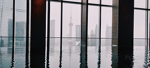 《CHΛRMIПG》丽晶套房：双卧室双倍奢华体验 上海浦东丽晶酒店A Legend Reborn