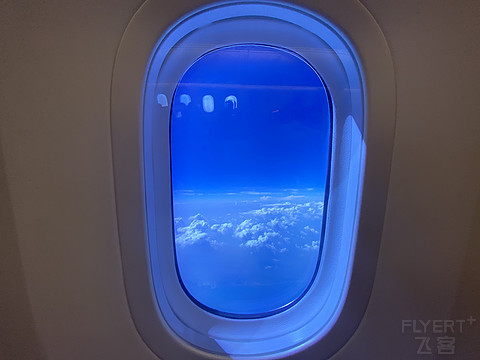 吉祥航空双卡双待2，上海-三亚篇