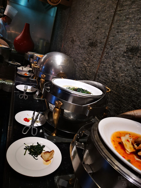 昆明皇冠假日酒店体验——规规矩矩、略有想法