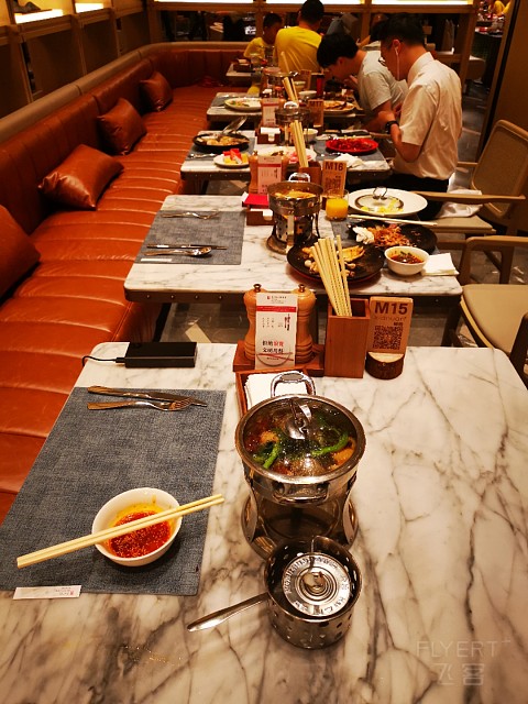 南京长江之舟华邑酒店自助餐初体验，没等到大老板，只能自己吃自己