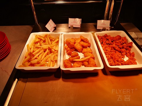 南京长江之舟华邑酒店自助餐初体验，没等到大老板，只能自己吃自己