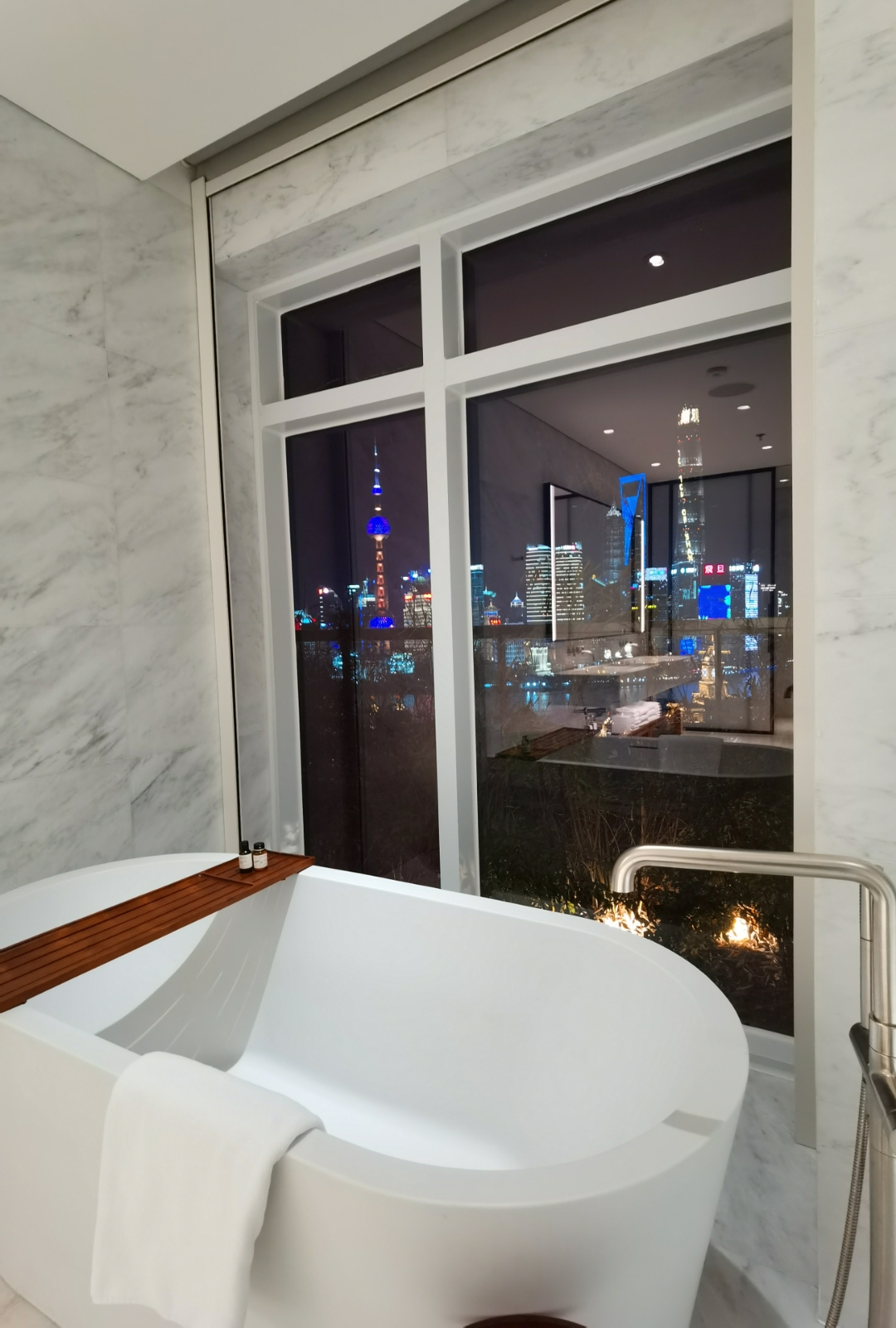 The Shanghai EDITION Եɺϴһ¶̨