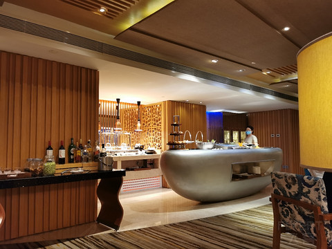 本地推荐【63层】广州中心皇冠假日酒店