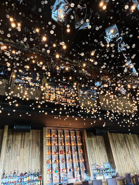 打卡三亚海棠湾艾迪逊酒店