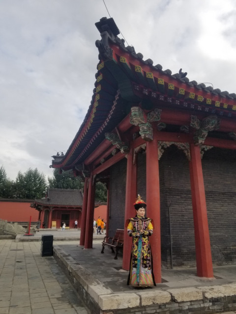 来吧挺好的，五爱市场，个个景点都很近，疫情酒……