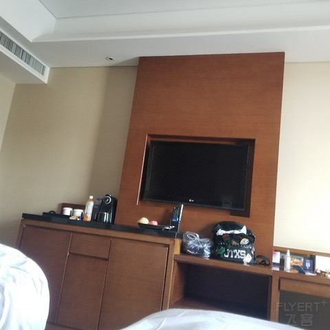 来吧挺好的，五爱市场，个个景点都很近，疫情酒……