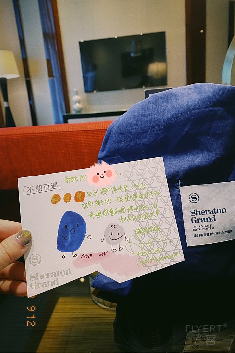 刚刚落地“巴黎”😆