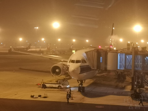 南方航空CZ8886 上海虹桥--北京大兴 经济舱
