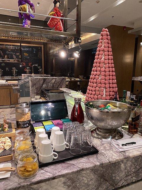 漕河泾万丽-腾讯员工楼，乞丐升套房，十分厚道。