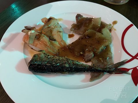 热情厚道，HH优秀--为黄岛泰成喜来登正名