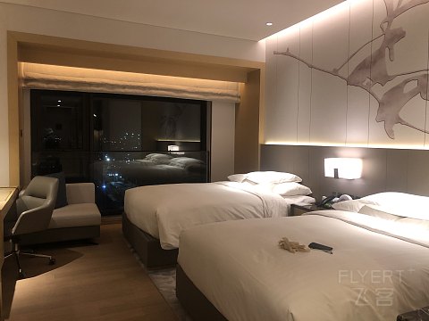 机场旁的双万怡体验-记【上海中建万怡】&【国际度假万怡】