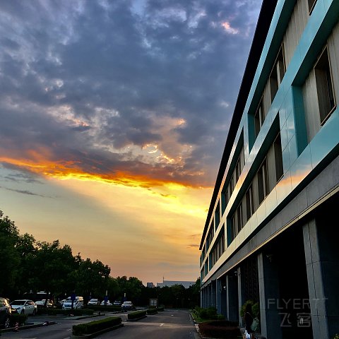 机场旁的双万怡体验-记【上海中建万怡】&【国际度假万怡】
