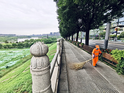 三十米阳台可跑步之西安w风云套