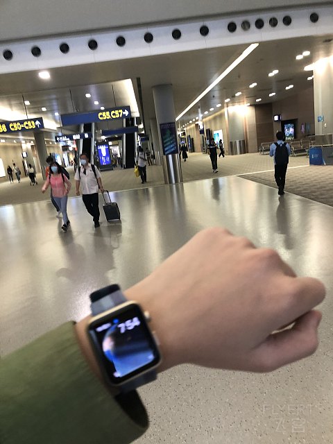 延误五小时的上海经深圳回香港 ZH9512公务舱体验