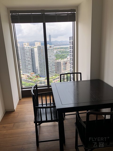 延误五小时的上海经深圳回香港 ZH9512公务舱体验