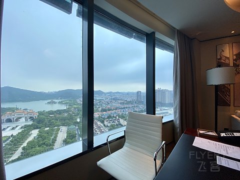顺德美的万豪早餐遇上拼桌闷sao老阿姨……
