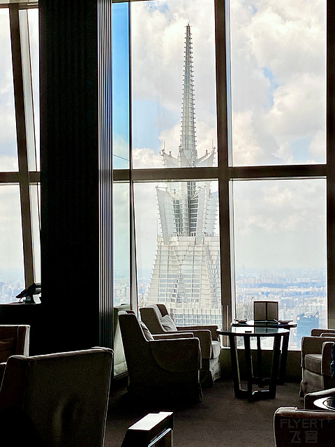 可望可行,可游可居 — 上海柏悦Park Hyatt Shanghai 外滩景观豪华房