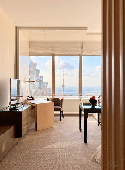 可望可行,可游可居 — 上海柏悦Park Hyatt Shanghai 外滩景观豪华房