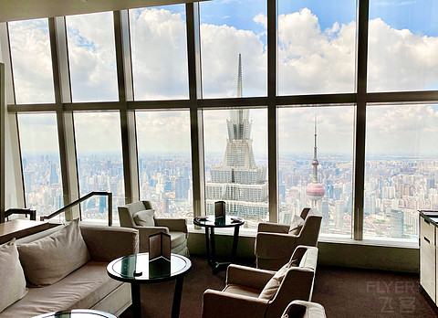 可望可行,可游可居 — 上海柏悦Park Hyatt Shanghai 外滩景观豪华房